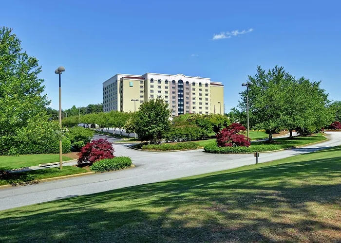 Embassy Suites Greenville Golf Resort & Conference Center