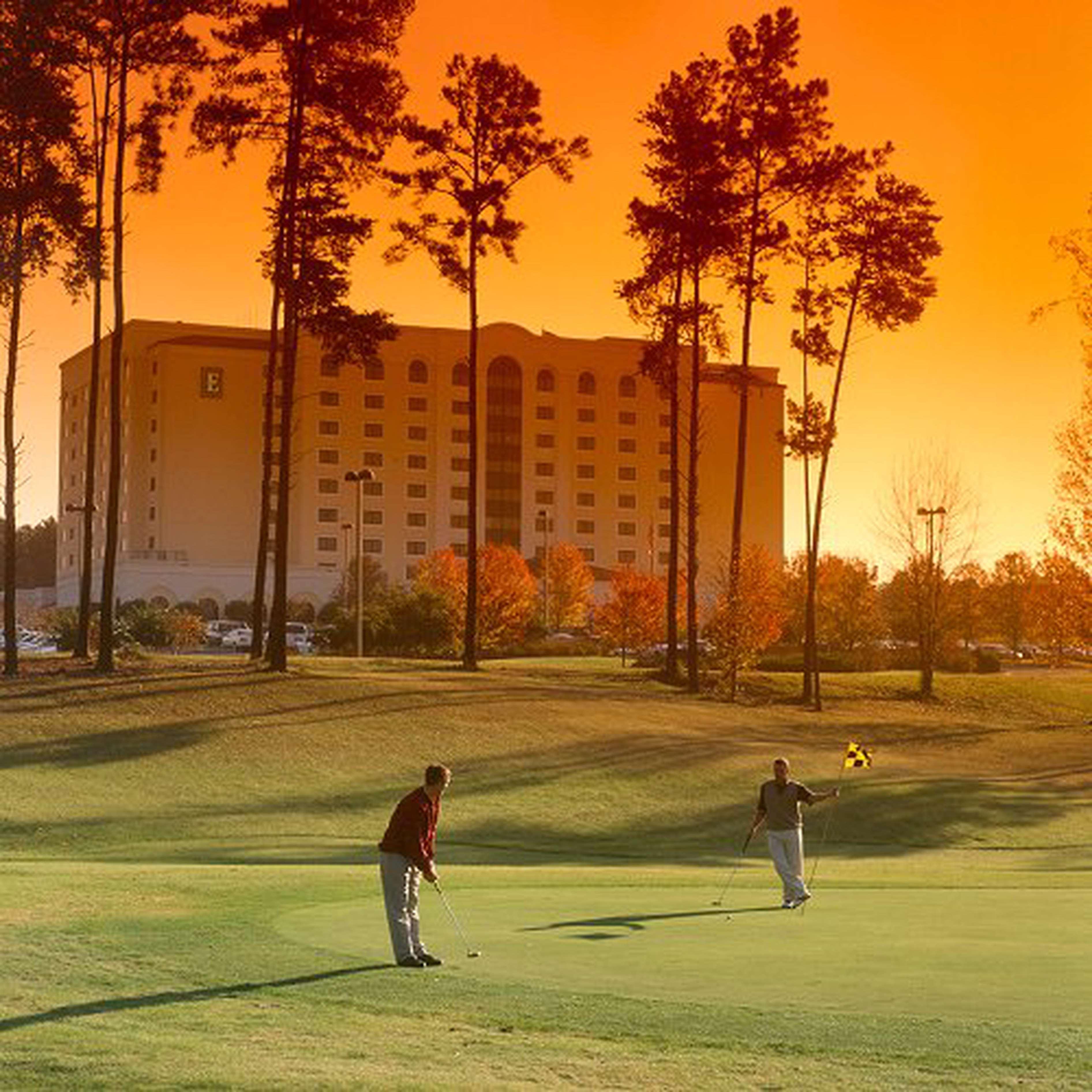Resort Embassy Golf & Conference Center Greenville