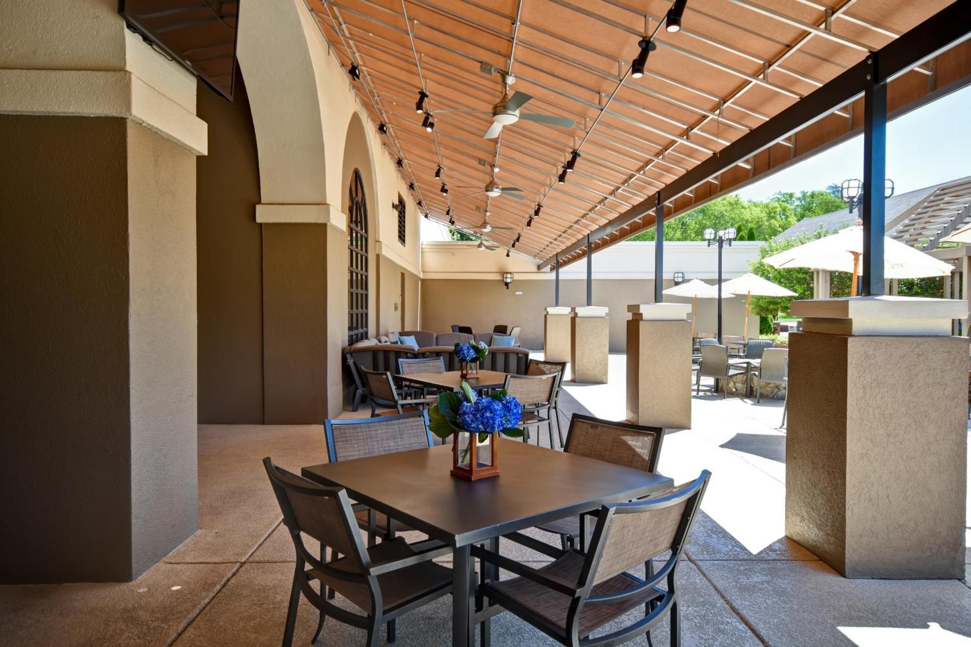 Embassy Golf & Conference Center 3* Greenville