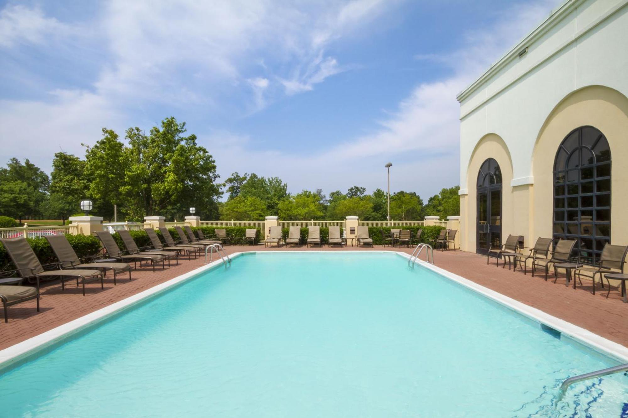 Embassy Golf & Conference Center Resort