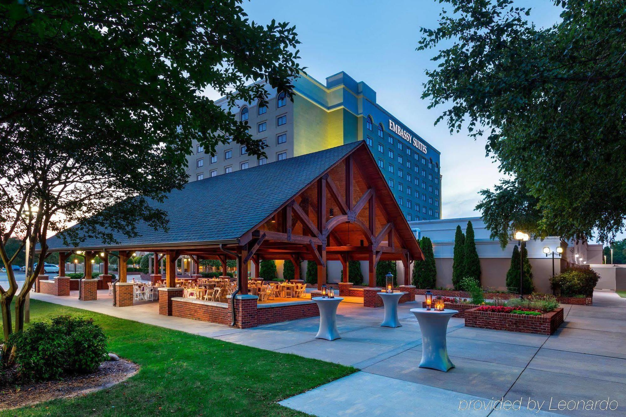 Embassy Golf & Conference Center 3*