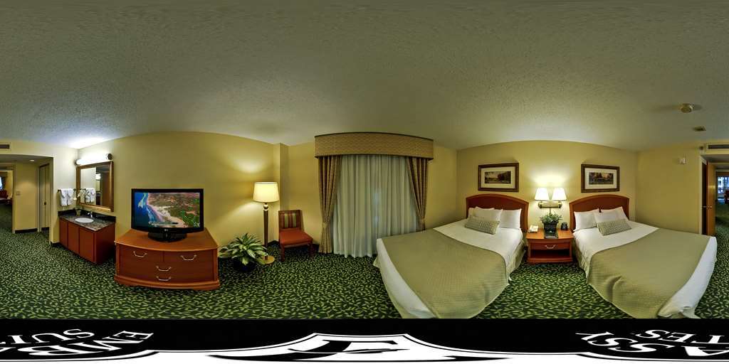 Embassy Golf & Conference Center 3*